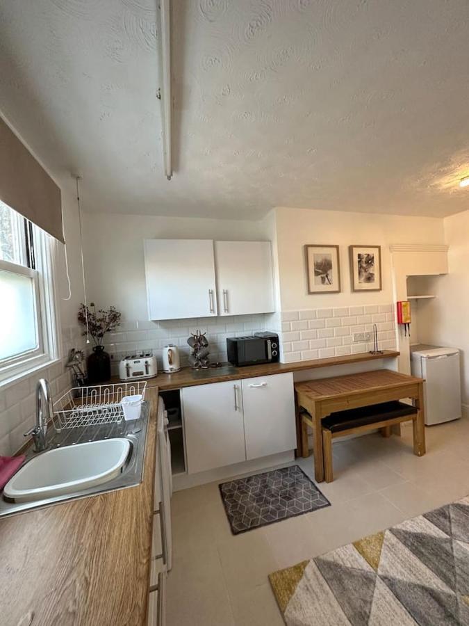 3 Bed Flat With Pool Table Apartment Cambridge  Exterior photo